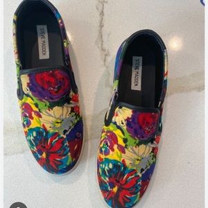Steve Madden Sneakers